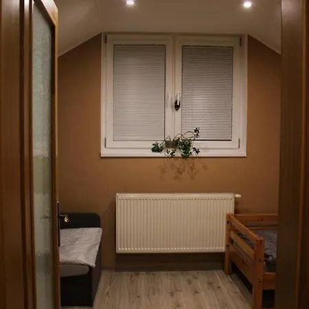 Prijemny Podkrovny V Srdci Dechtic